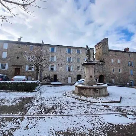 Logement Moderne Au Coeur Du Village Apartment *