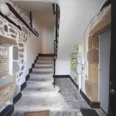 Logement Moderne Au Coeur Du Village